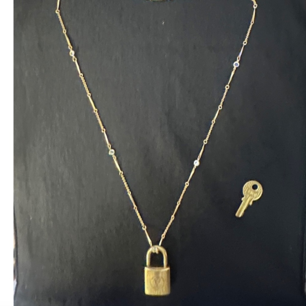 ✨Authentic Louis Vuitton Padlock & Key Necklace on 23” Chain